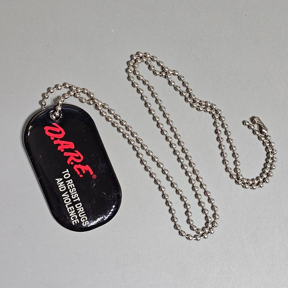 D.A.R.E. To Resist Drugs and Violence Dog Tag Necklace Silvertone Bead Chain Vtg